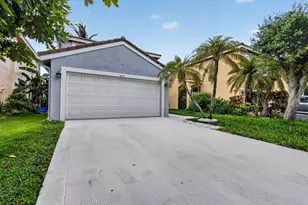 7823 Springfield Lake Dr, Lake Worth, FL 33467 - Photo 2