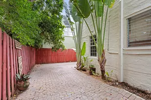 217 Lytton Ct, West Palm Beach, FL 33405 - Photo 20