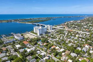 217 Lytton Ct, West Palm Beach, FL 33405 - Photo 22