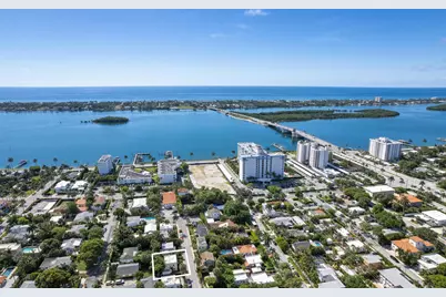 217 Lytton Court, West Palm Beach, FL 33405 - Photo 24