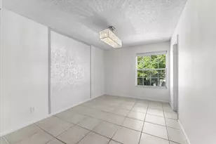 21400 Tudor Dr, Boca Raton, FL 33486 - Photo 32
