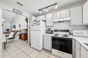 1968 Monks Ct, West Palm Beach, FL 33415 - Photo 14
