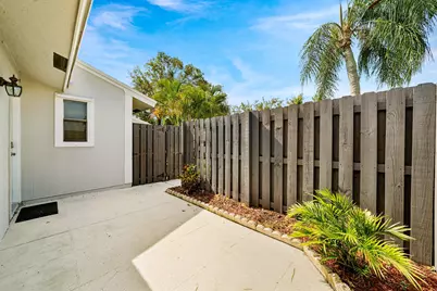 1968 Monks Court, West Palm Beach, FL 33415 - Photo 6