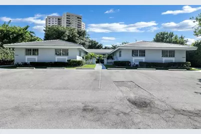 3218 SE 11th Street #B, Pompano Beach, FL 33062 - Photo 2