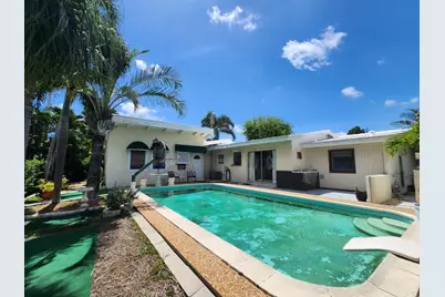 111 SE 7th Street, Pompano Beach, FL 33060 - Photo 2