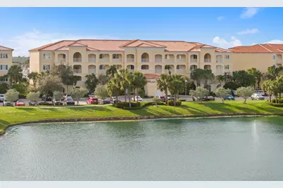 33 Harbour Isle Drive W #201, Fort Pierce, FL 34949 - Photo 24