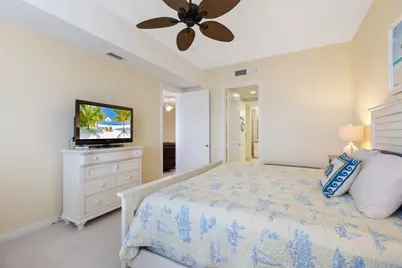 33 Harbour Isle Drive W #201, Fort Pierce, FL 34949 - Photo 14