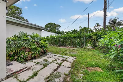 841 SW 18th Court, Fort Lauderdale, FL 33315 - Photo 44