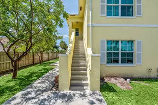 56 W 12th St, Riviera Beach, FL 33404 - Photo 2