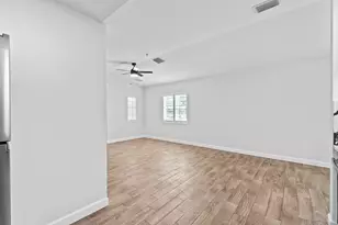 56 W 12th St, Riviera Beach, FL 33404 - Photo 10
