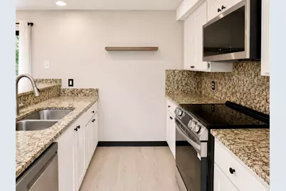 1303 13th Way, West Palm Beach, FL 33407 - Photo 4