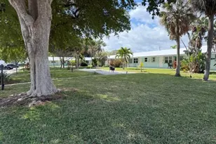 3801 NE 22nd Terrace, Lighthouse Point, FL 33064 - Photo 2