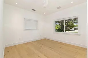 1140 Lake Clarke Dr, West Palm Beach, FL 33406 - Photo 24