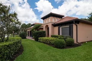 2295 NW Diamond Creek Way, Jensen Beach, FL 34957 - Photo 4