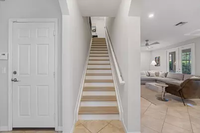 10731 Ivanhoe Lane, Wellington, FL 33414 - Photo 18