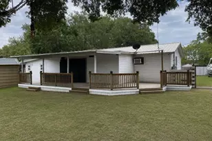 1111 NW 3rd St, Okeechobee, FL 34972 - Photo 1