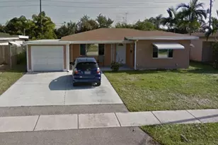 4650 NE 1st Terrace, Oakland Park, FL 33334 - Photo 2
