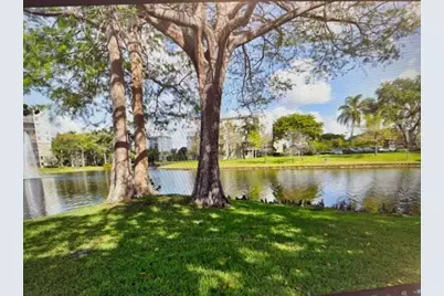 2308 S Cypress Bend Drive #123, Pompano Beach, FL 33069 - Photo 28