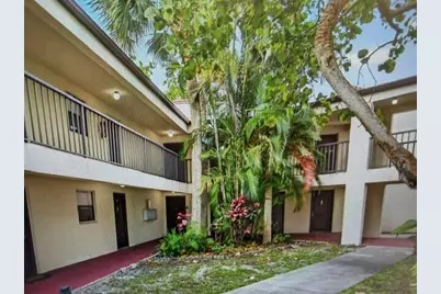 2308 S Cypress Bend Drive #123, Pompano Beach, FL 33069 - Photo 4