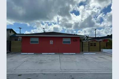 628 N M Street, Lake Worth Beach, FL 33460 - Photo 2