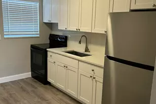 628 N M St, Lake Worth Beach, FL 33460 - Photo 6