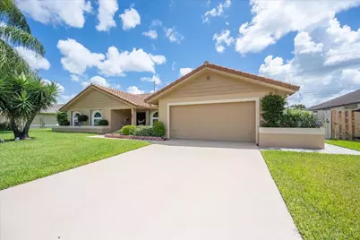 1654 Farmington Circle, Wellington, FL 33414 - Photo 2