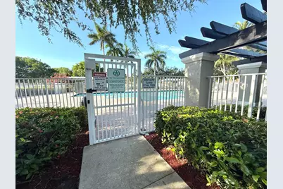 2046 Madeira Drive, Weston, FL 33327 - Photo 32
