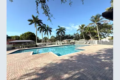 2046 Madeira Drive, Weston, FL 33327 - Photo 30