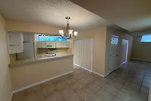 8273 Severn Dr, Boca Raton, FL 33433 - Photo 8