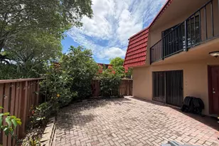 8273 Severn Dr, Boca Raton, FL 33433 - Photo 2