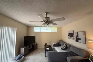 8273 Severn Dr, Boca Raton, FL 33433 - Photo 14