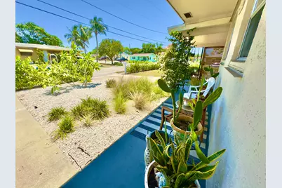 2401 Avenue Q, West Palm Beach, FL 33404 - Photo 10