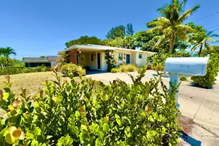 2401 Avenue Q, West Palm Beach, FL 33404 - Photo 4