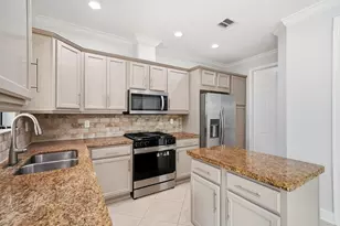 3390 NW 125th Ave, Sunrise, FL 33323 - Photo 12