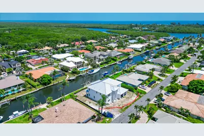 8967 SE Star Island Way, Hobe Sound, FL 33455 - Photo 8