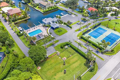 8967 SE Star Island Way, Hobe Sound, FL 33455 - Photo 14