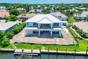 8967 SE Star Island Way, Hobe Sound, FL 33455 - Photo 4