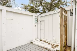 1680 SW 84th Ave, Davie, FL 33324 - Photo 26