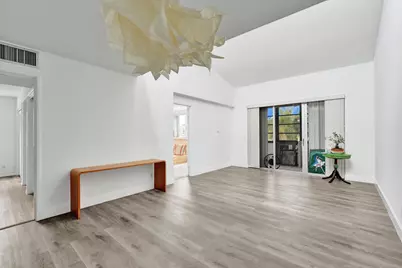 2540 Boundbrook Boulevard #205, West Palm Beach, FL 33406 - Photo 12