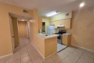 10306 Fox Trail Rd S, West Palm Beach, FL 33411 - Photo 6