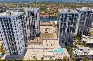 2301 S Ocean Dr, Hollywood, FL 33019 - Photo 42
