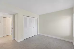 351 Club Cir, Boca Raton, FL 33487 - Photo 44