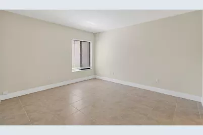 351 Club Circle #101, Boca Raton, FL 33487 - Photo 36