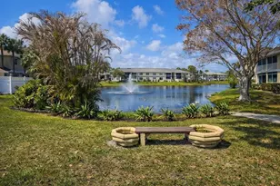 1531 SE Royal Green Cir, Port Saint Lucie, FL 34952 - Photo 4