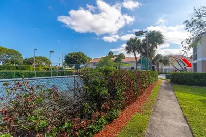 815 W Boynton Beach Boulevard #12-106, Boynton Beach, FL 33426 - Photo 28