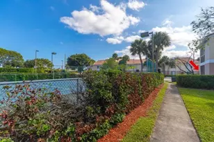 815 W Boynton Beach Blvd, Boynton Beach, FL 33426 - Photo 28