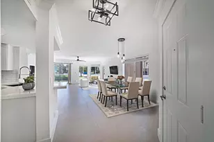 815 W Boynton Beach Blvd, Boynton Beach, FL 33426 - Photo 2