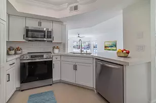 815 W Boynton Beach Blvd, Boynton Beach, FL 33426 - Photo 1