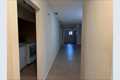 8682 Satalite Terrace, West Palm Beach, FL 33403 - Photo 4