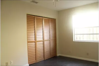 8682 Satalite Terrace, West Palm Beach, FL 33403 - Photo 18